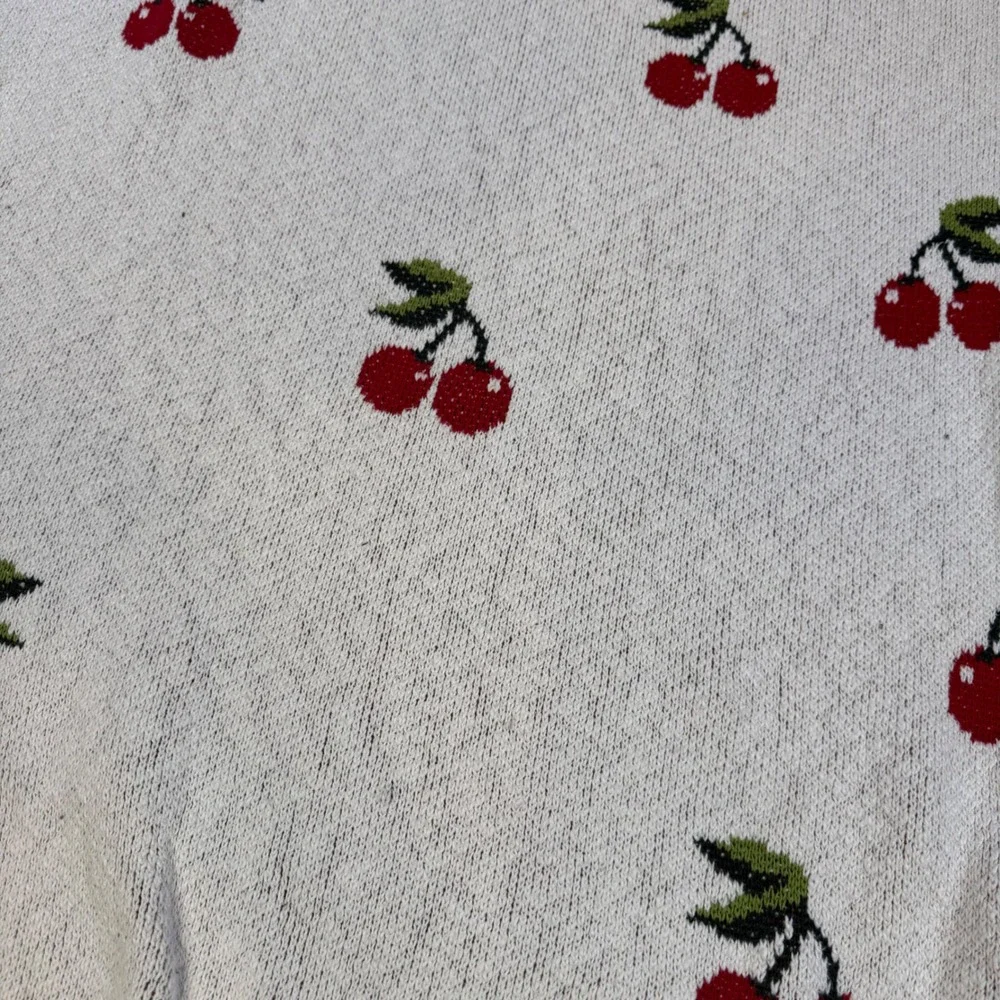 Vintage Style Cherry Knit‎ Throw Blanket Cream Red Fruit Pattern 32x42